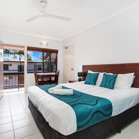 High Chaparral Hotel Cairns Buitenkant foto